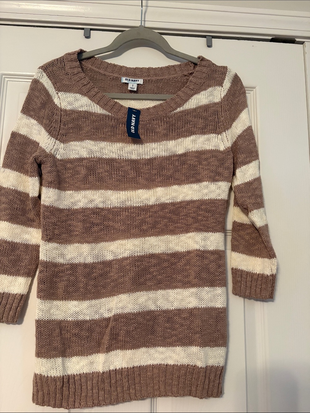 Old Navy Women's Scoopneck Stripe Sweater - Cream and Brown